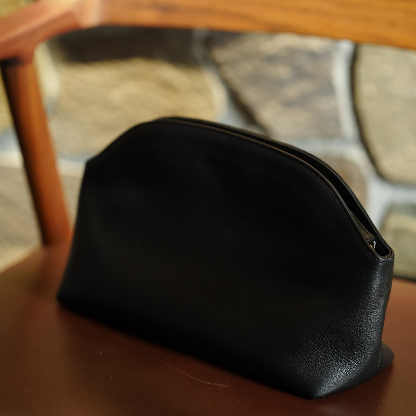 近日発売予定 : スマート ウォレット クラッチ レザー製 【受注生産】【メンバー限定】【数量限定】